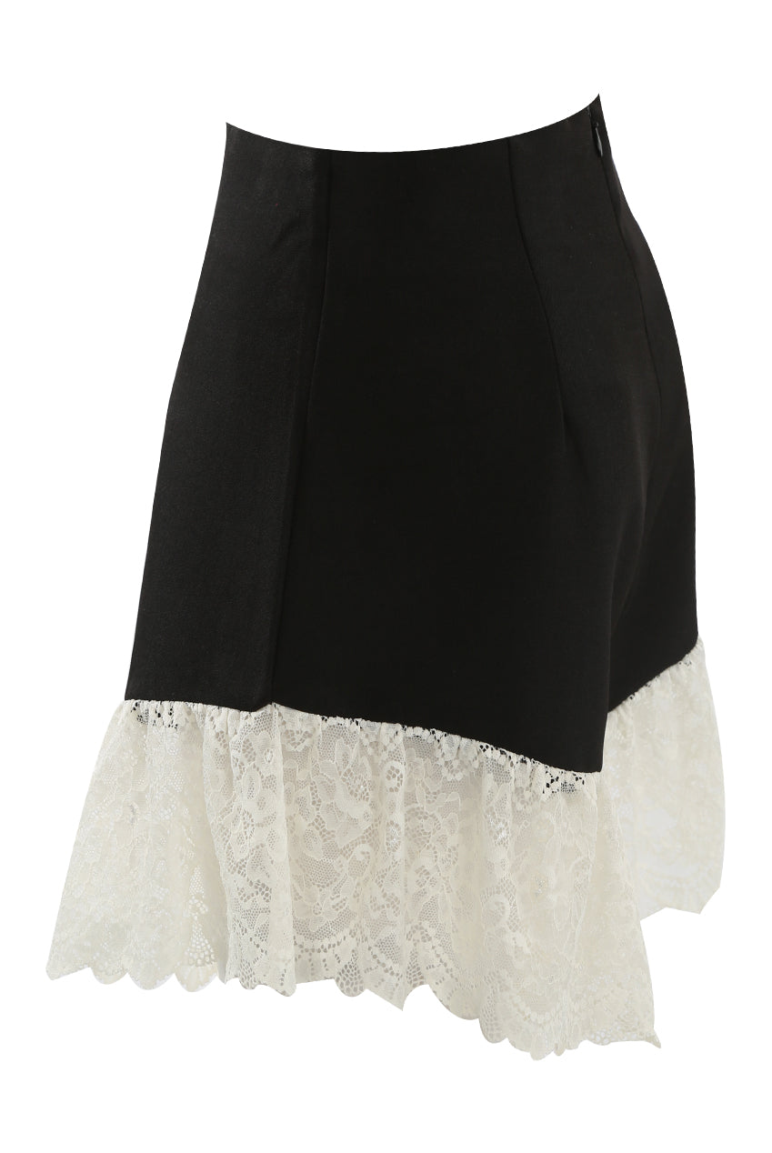 Lace Hem Zip Up Skorts